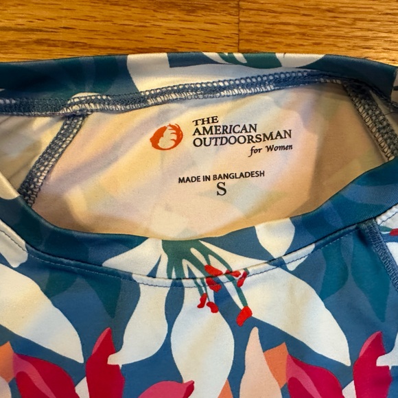 ❤️💚The American Outdoorsman Women Floral Print Rash Guard LS Swim Top Size S❤️ - Picture 5 of 5